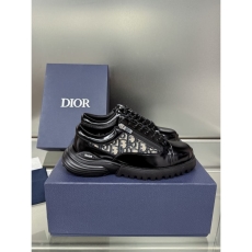 Christian Dior Low Shoes